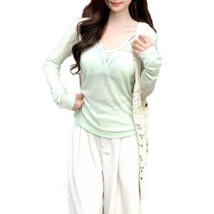 Stacked top loose thin top for women